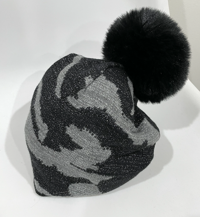 Black Cameo Fur Pom Pom Hat